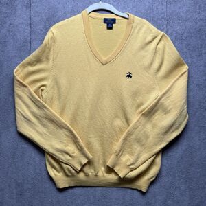 brooks brothers 346 merino wool sweater‎ M Yellow V Neck Pullover Preppy Logo